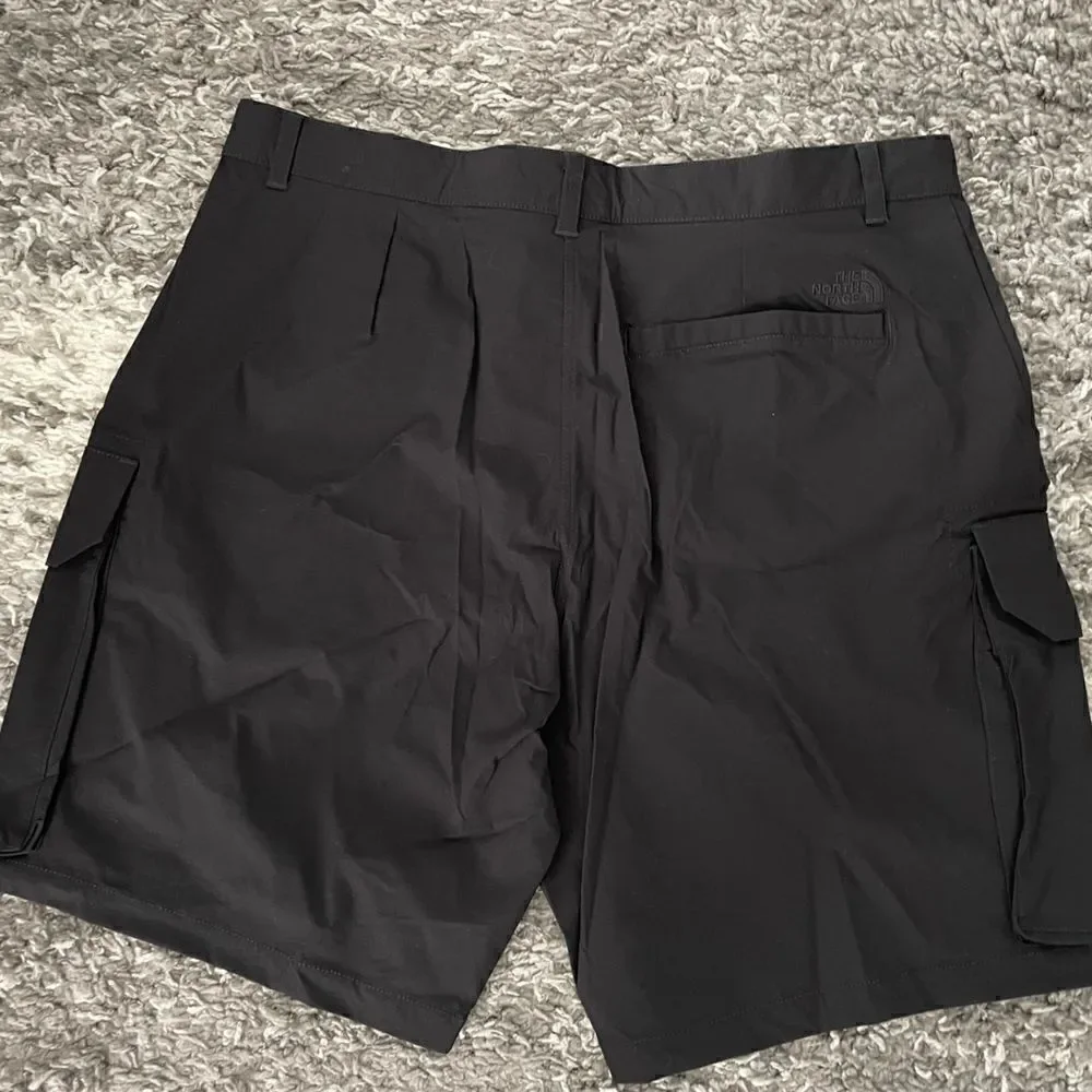NWT The North Face Sightseer Trail Shorts